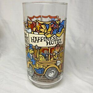VINTAGE HAPPINESS HOTEL 1981 MCDONALD'S THE GREAT MUPPET CAPER GLASS HENSON